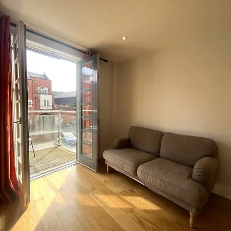 Apartment Harbourside Haven - One Bed With Balcony Bristol